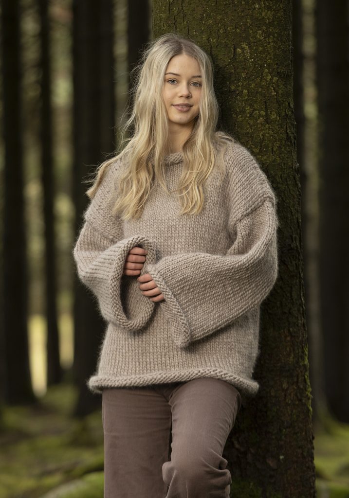 Leana -genser 2413-03a