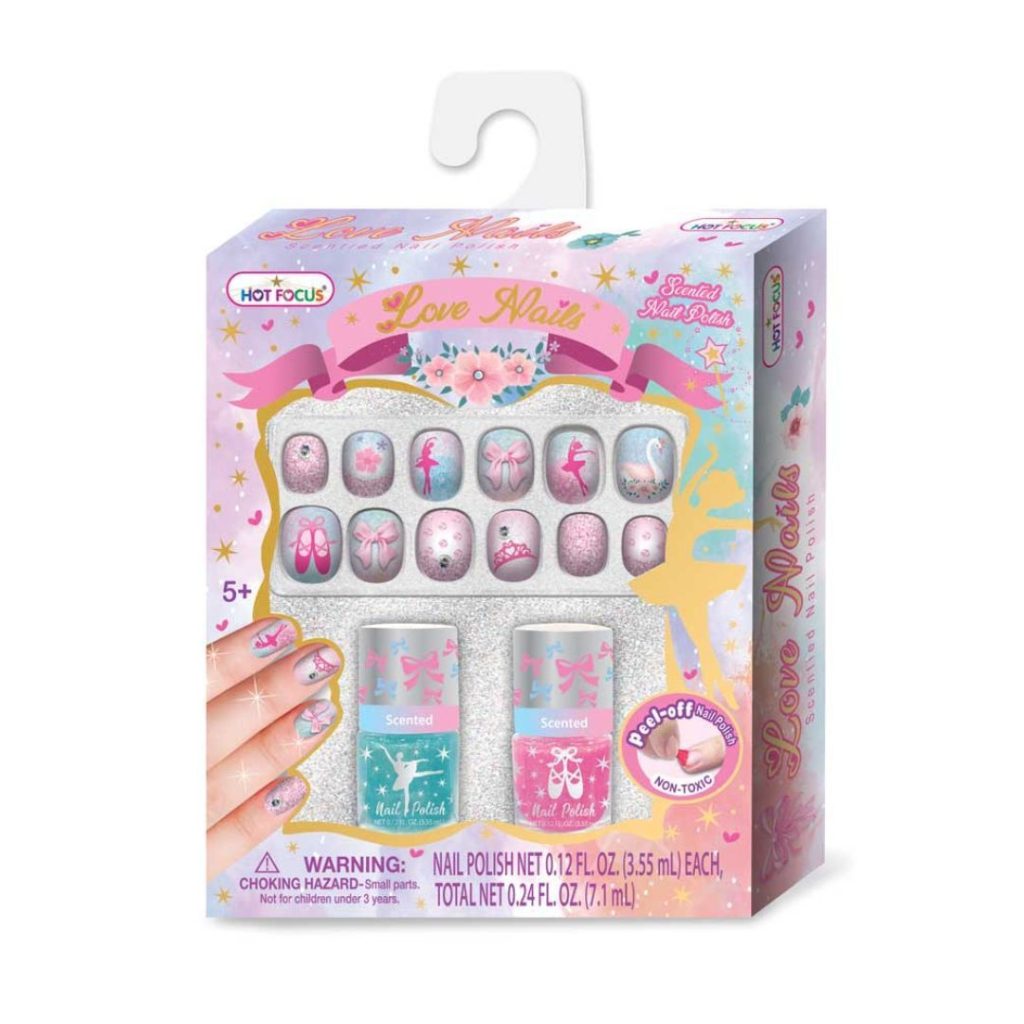 Love nails negler m/neglelak