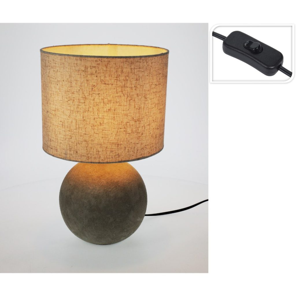 Bordlampe off-white m/skjerm